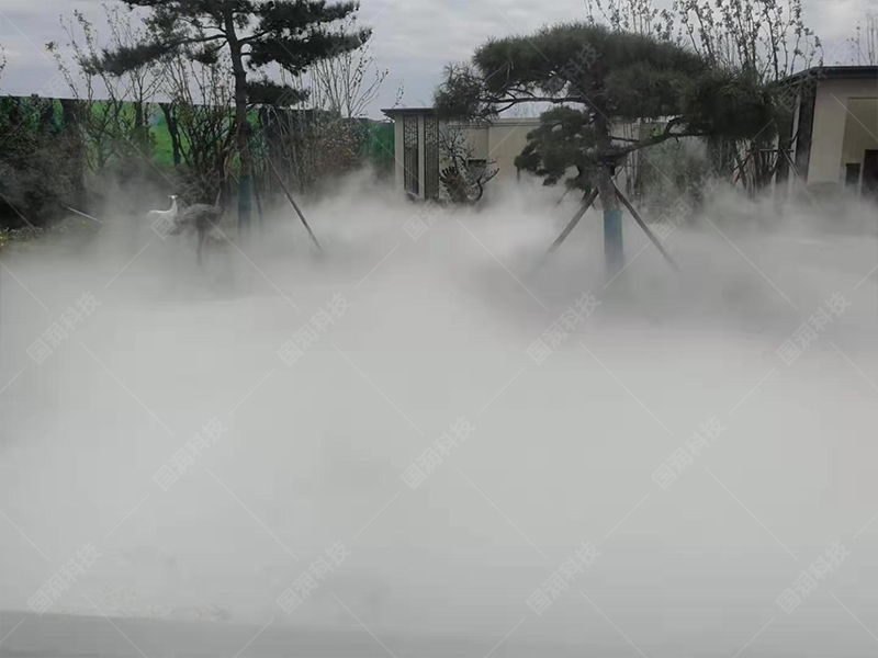 天津新城吾悦广场雾森系统带你领略别样的美景!(图1) 天津新城吾悦广场雾森系统带你领略别样的美景!(图1)